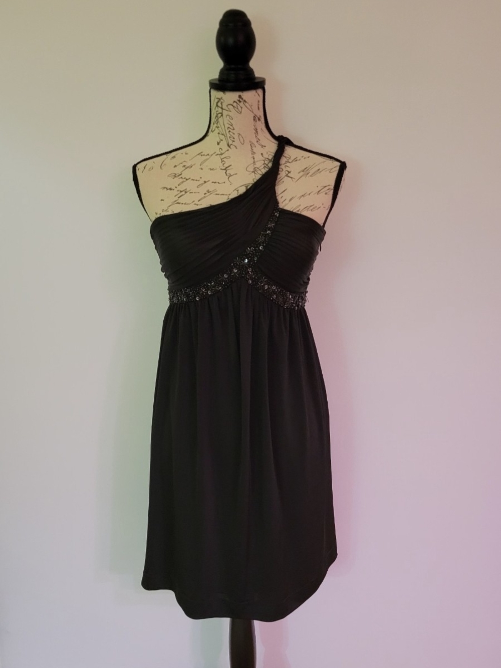 Adrianna Papell Black One-Shoulder Mini Dress with Beaded Waist